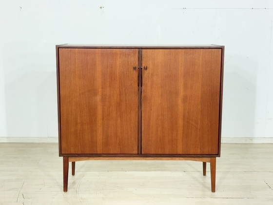 Image 1 of Vintage teakhouten dressoir / dressoir / woonkamerkast / linnenkast