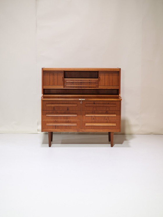 Image 1 of Secretaire Sigfred Omann Ølholm teck danois