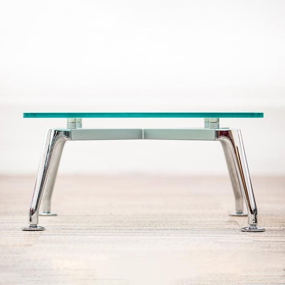 Image 1 of Nn Table basse