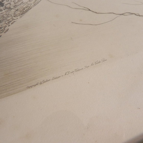 Image 1 of Litografía de Louis Icart con una dama y flores al estilo Art Déco, década de 1920.