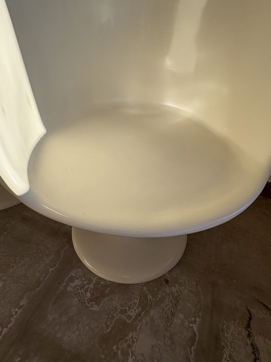 Image 1 of Schalensitze aus dem Weltraumzeitalter