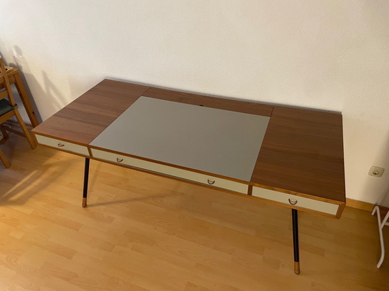 BoConcept Cupertino Schreibtisch – Wood (photo 4 of 15)