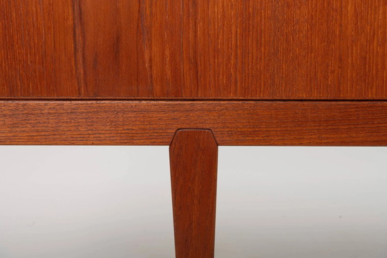 Highboard by Henry Rosengren Hansen for Brande Møbelindustri, Denmark 1960s – Sideboard, Scandinavian (photo 4 of 12)