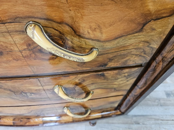 Image 1 of Toscaanse art deco commode uit de jaren 1940 van wortelnotenhout.