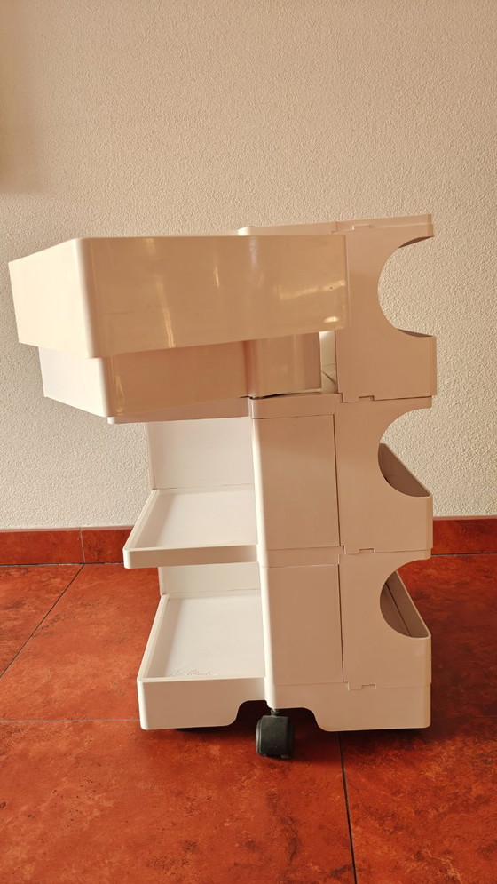 Image 1 of Body-Roll-Behälter