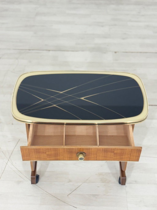 Salontafel uit het midden van de vorige eeuw, bijzettafel, opbergmeubel, tijdschriftenrek, vintage