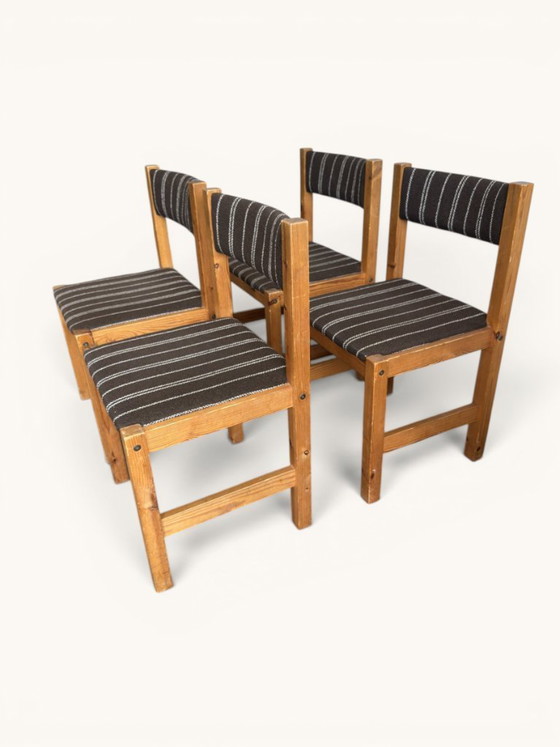 Set aus 4 dänischen Esszimmerstühlen mit braun gestreiftem Bezug – Textile, Wood (photo 3 of 8)
