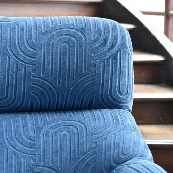 Image 1 of Artifort F518