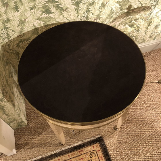 Image 1 of Tavolino laterale della collezione Pierre Calista