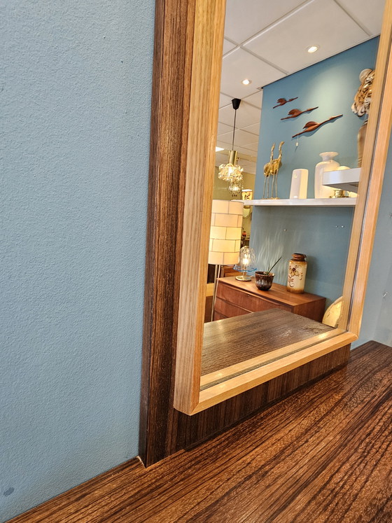 Image 1 of Vintage Mid-Century Hoge Spiegel met Lades en Handgrepen