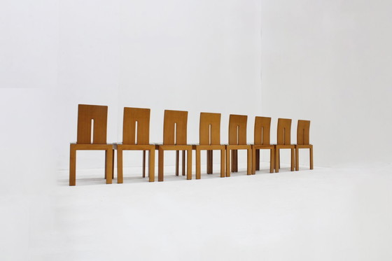 Image 1 of  Vintage Italiaanse eetkamer stoelen set van 8