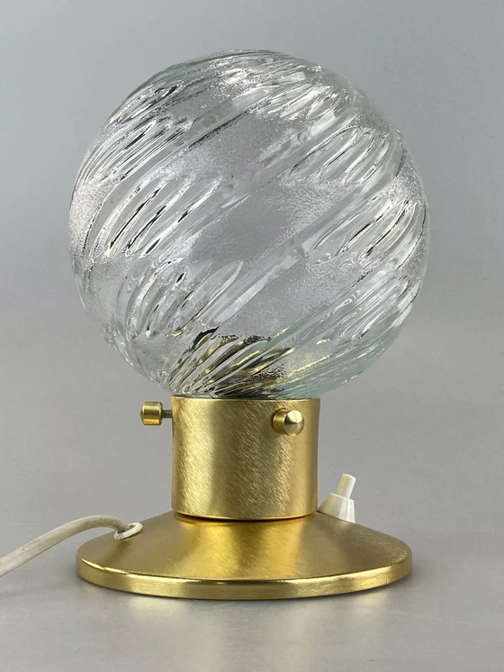 Image 1 of Lampada a sfera anni '60-'70, lampada da tavolo, lampada da comodino, design dell'era spaziale