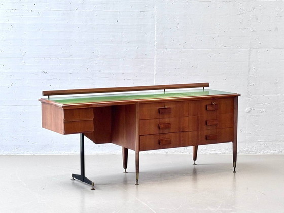 Image 1 of Eccezionale credenza italiana di metà secolo con specchio, anni '60