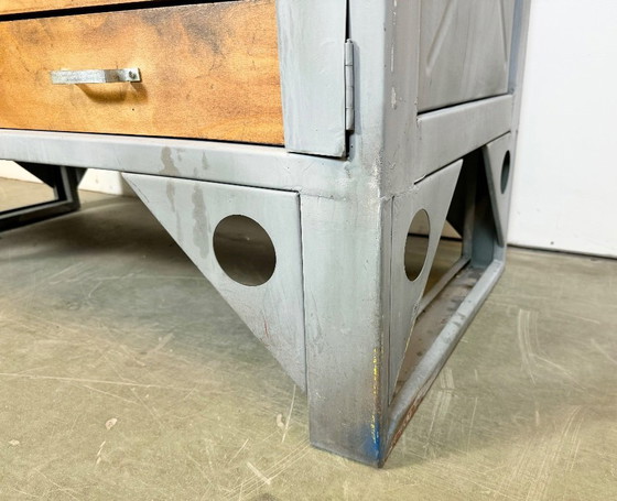 Image 1 of Cassettiera industriale grigia vintage, anni '60