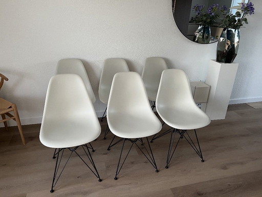 Vitra Chair DSR Pebble / Black Base 6x