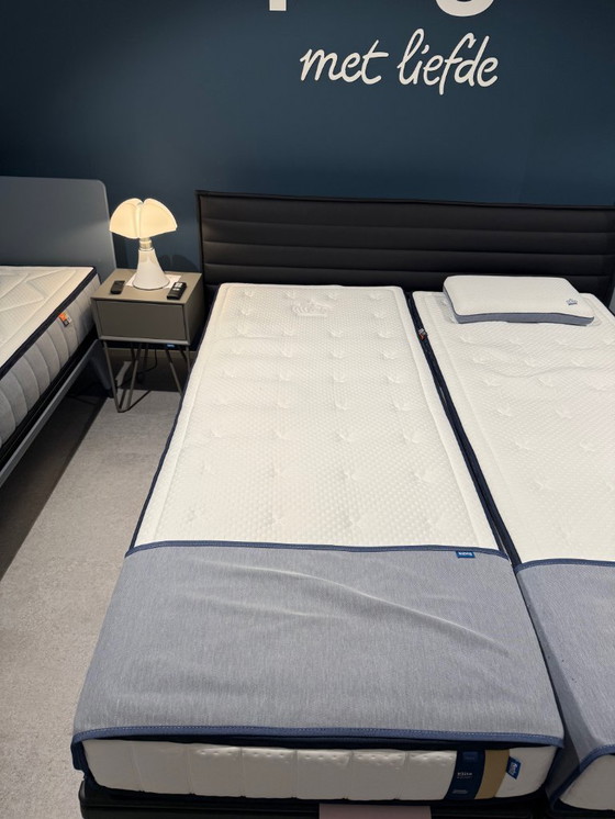 Image 1 of 1 x Auping Elite Y 90*210cm soft