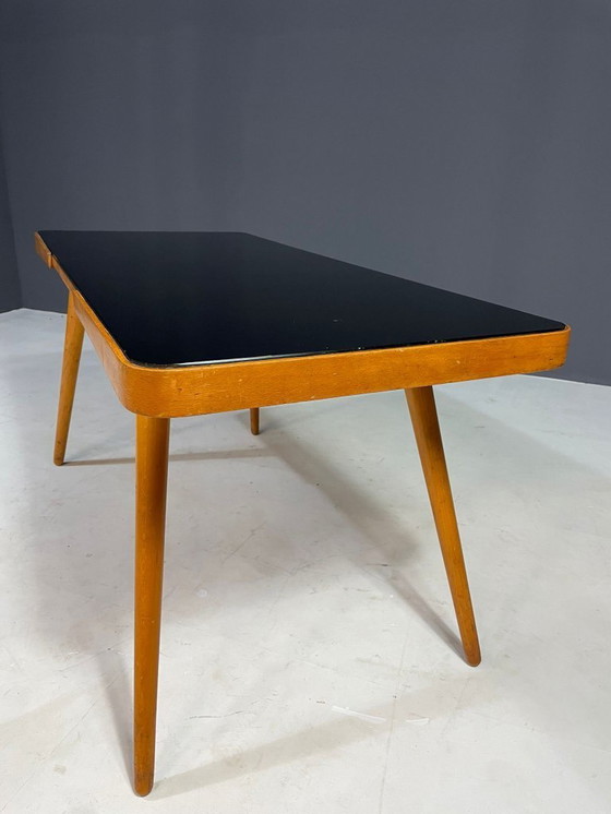 Image 1 of Table basse du milieu du siècle par Interiér Praha avec plateau en verre opaxite, années 1960