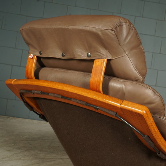 Image 1 of Deense “Apollo” fauteuil met hocker – Svend Skipper – jaren 70