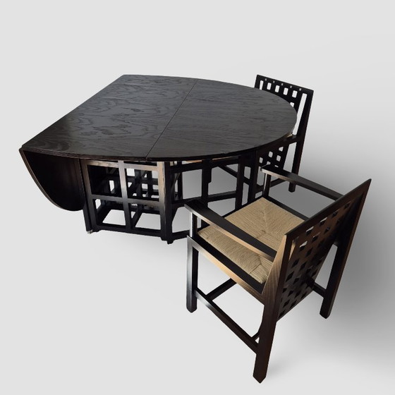 Image 1 of Pièce de design rare et classique : ensemble Mackintosh composé d’une table DS1 et de chaises DS3 et DS4.