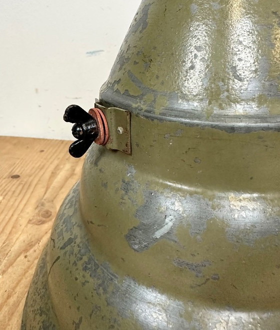 Image 1 of Groene industriële aluminium hanglamp, jaren 70