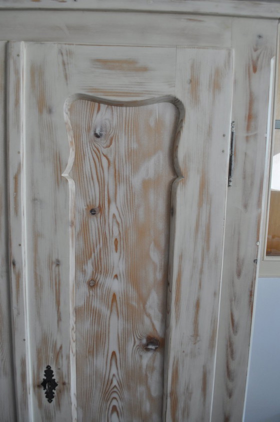 Painted Double Wardrobe in Wood – Vintage (photo 4 of 12)