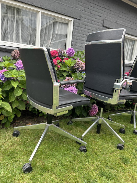 Image 1 of 4x Dynamobel DIS