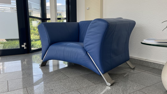 Image 1 of Sedia lounge design Rolf Benz tipo 322 bassa in pelle blu