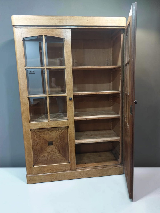 Vitrina escolar de Ámsterdam – Wood, Glass (photo 8 of 10)