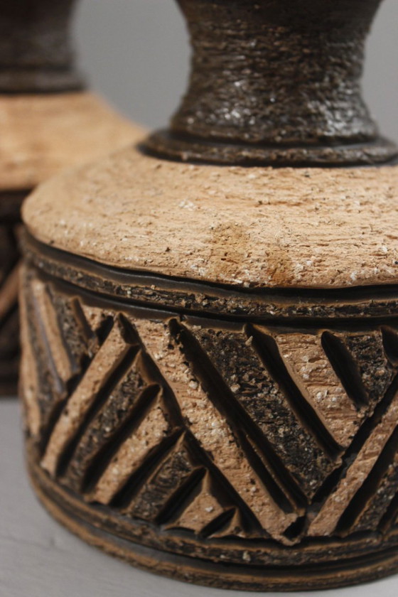 Image 1 of Coppia di vasi vintage in ceramica, argilla chamotte, decoro geometrico, Italia, anni '70
