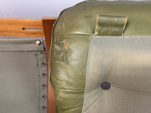 Supercomfy Scandinavian Rybo Rykken Olivegreen Leather 2-Seater Ry-Wing Lounge Sofa.