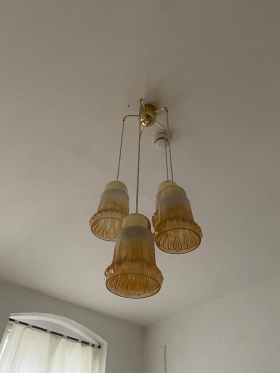 Image 1 of Plafonnier original vintage de la RDA avec 5 cloches en verre