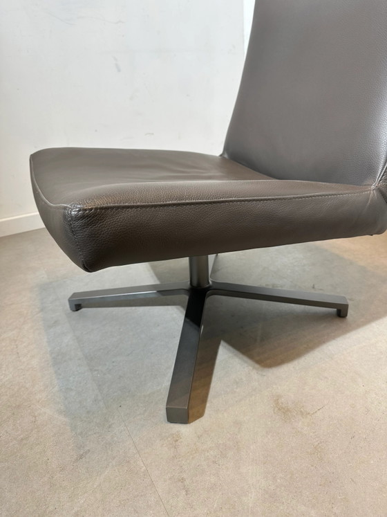 Sillón giratorio moderno – Sillones (photo 4 of 4)