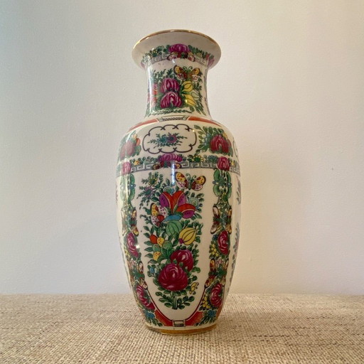 Chinese vase H.32 – vazen, Porcelain