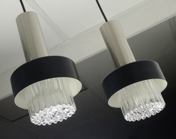 Image 1 of Mid-century modern hanglamp met 3 lichtpunten, glas, chroom en zwart metaal, jaren 60.