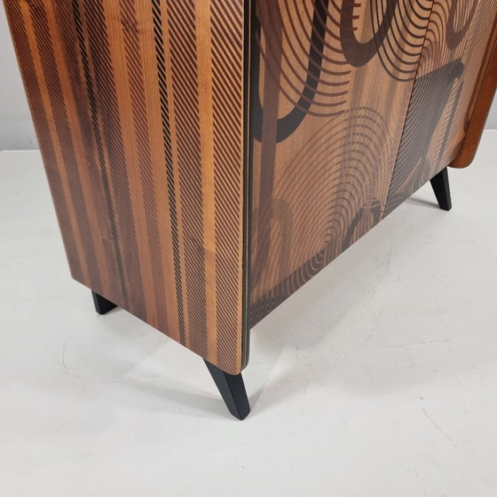 Image 1 of Vintage walnoten garderobekast, 1970