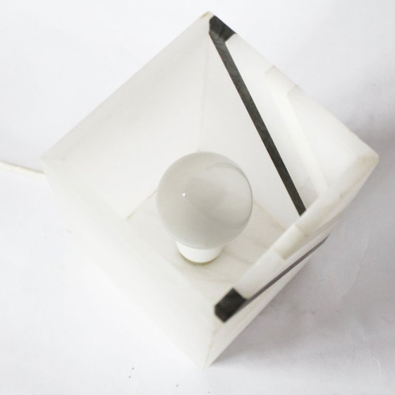 Image 1 of Lampe vintage italienne en albâtre