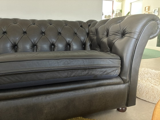 Chesterfield 3Zitter ! – Bendic, 3-5 zitsbanken, Leather (photo 8 of 9)