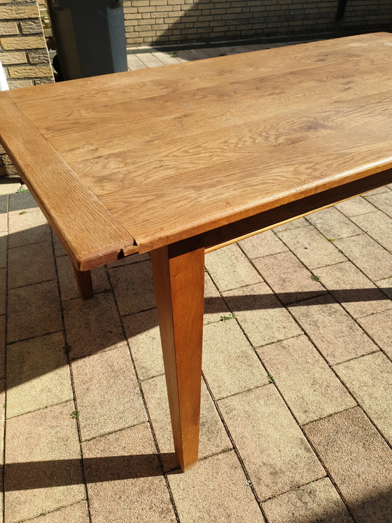 Image 1 of Eiken tafel 