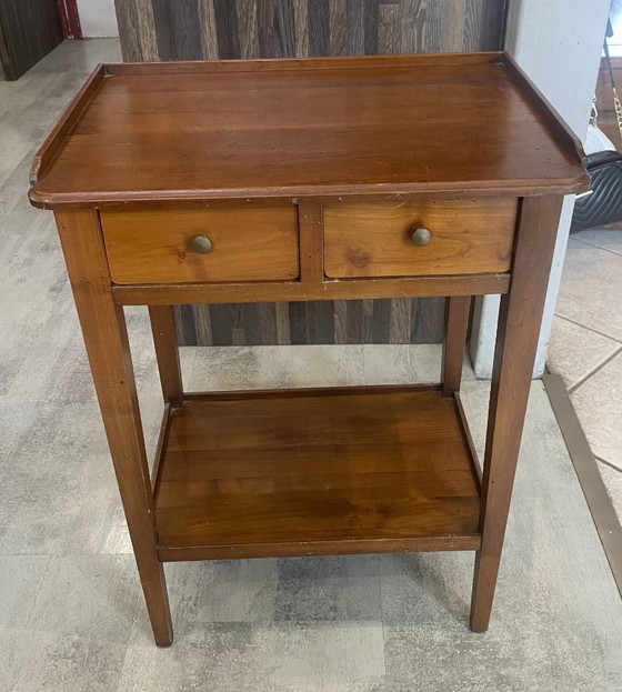 Image 1 of Table d’appoint 2 tiroirs merisier 1950