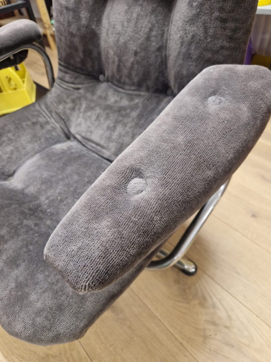 Vintage TV Armchair – Metal, Textile (photo 5 of 11)