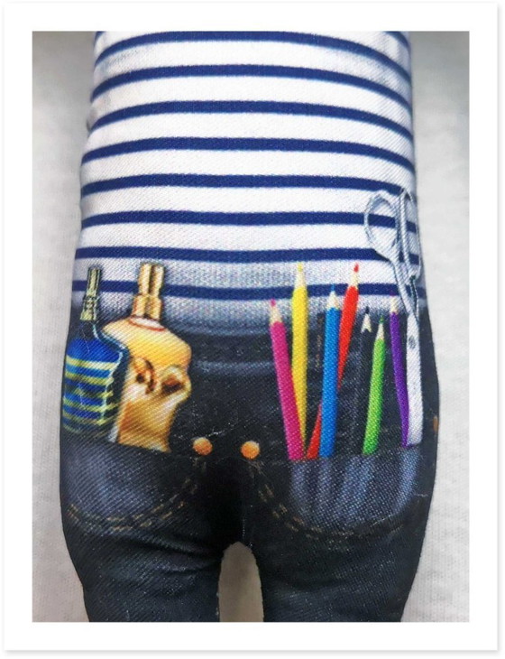 Image 1 of Cadeau van Jean Paul Gaultier | Couture woondecoratie | Kunstpop verzamelobject | Cadeau voor modefanaten