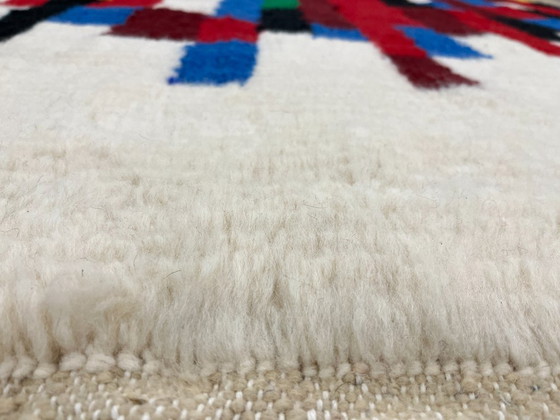 Image 1 of Alfombra marroquí colorida – Expresión cultural – 254 cm x 174 cm