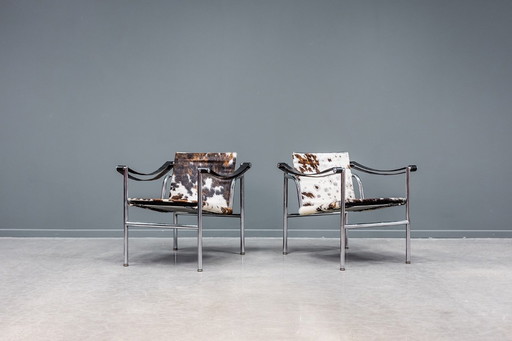 Corbusier LC1, armchairs