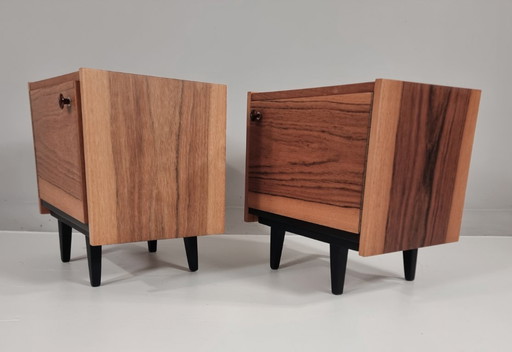 Mesitas de noche, década de 1970, juego de 2