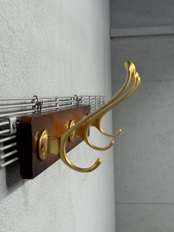 Image 1 of Appendiabiti vintage con ganci dorati - eleganza e carattere