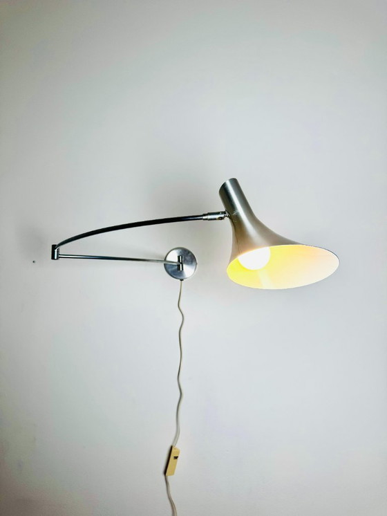 Image 1 of Applique murale à bras articulé en forme de trompette, par Hala Zeist, Pays-Bas, années 1980