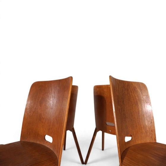 Set aus 4 Bauhaus-inspirierten Esszimmerstühlen, stapelbar, 1950 – Holz (photo 6 of 19)