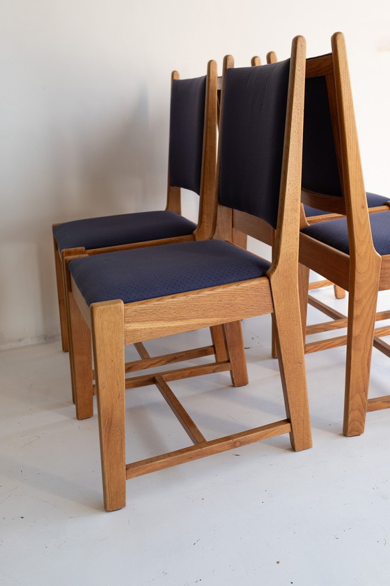 Image 1 of 4X Vintage Massief Houten Eetkamerstoelen Met Blauwe Bekleding