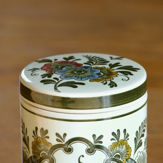 Image 1 of Scatola dipinta a mano della collezione "Peacock" di Villeroy & Boch