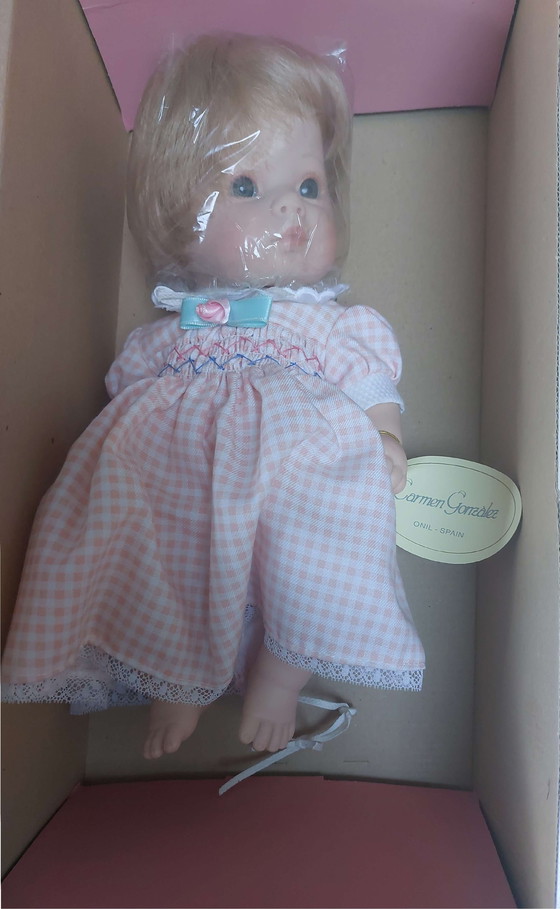 Image 1 of 4 Markenpuppen mit Zertifikat